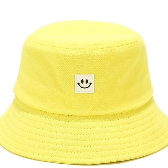 Bright yellow smiley face bucket‎ hat - Picture 1 of 4